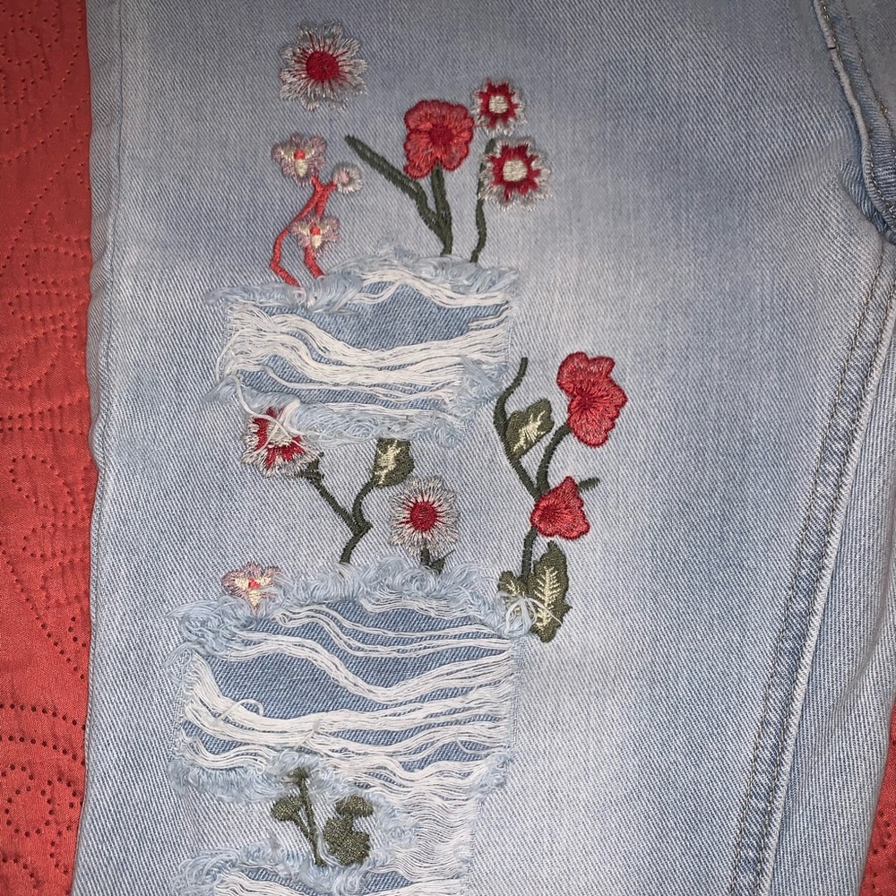 High waisted jeans